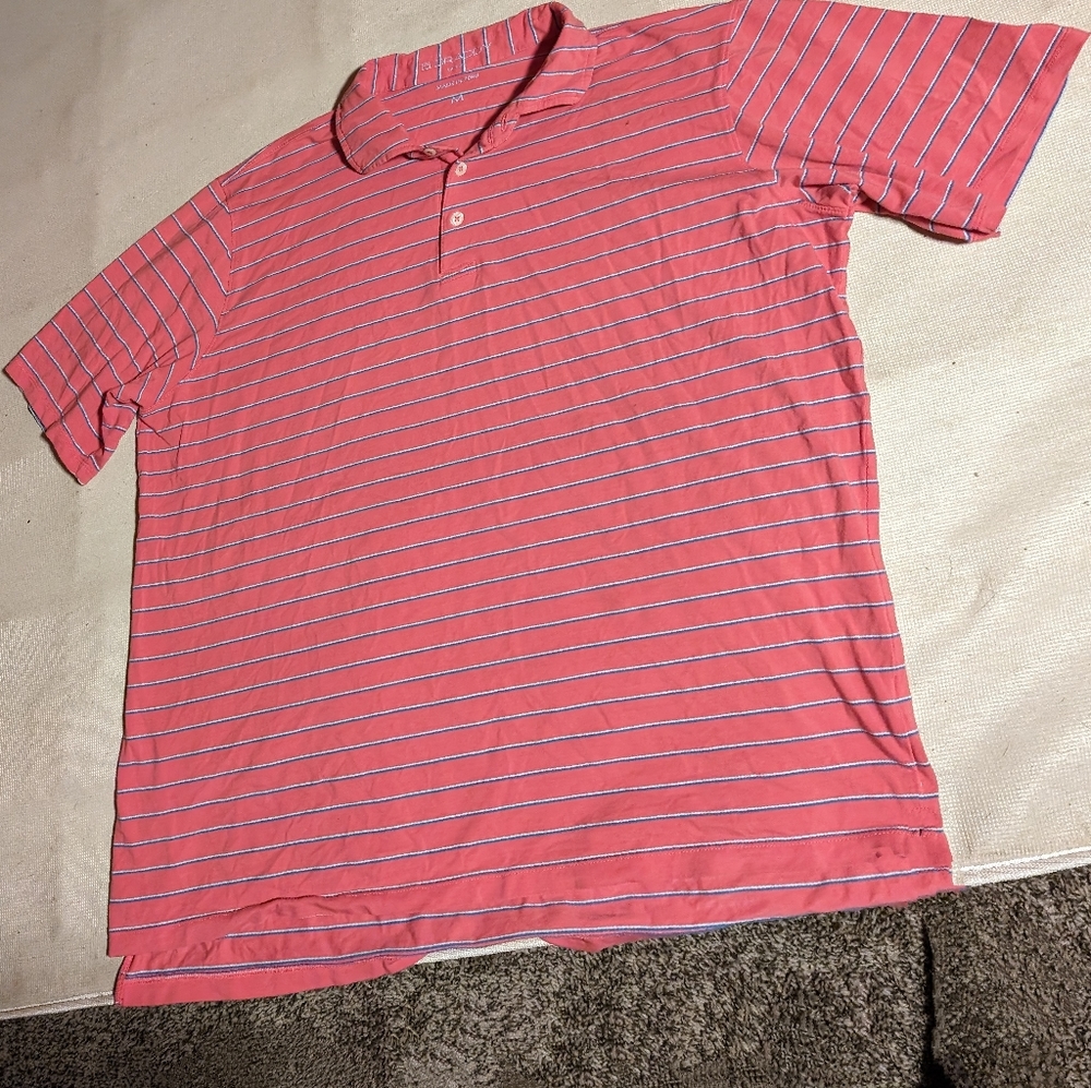 Size M. Polo Style. Striped Shirt.